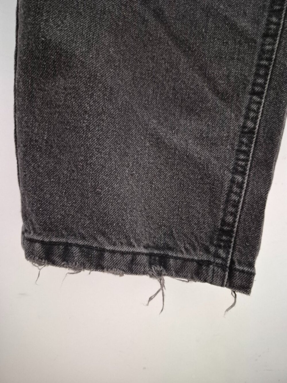 Wild Fable Womens 16 Black Distressed High-Rise Tapered Leg Zipper Denim Jeans - Picture 11 of 16